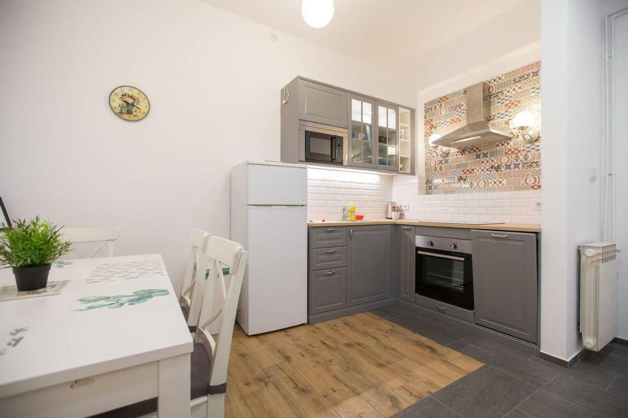 Oberiter - Center Of Zagreb, Fast Wifi, Ac, Kitchen, Parking Apartment *